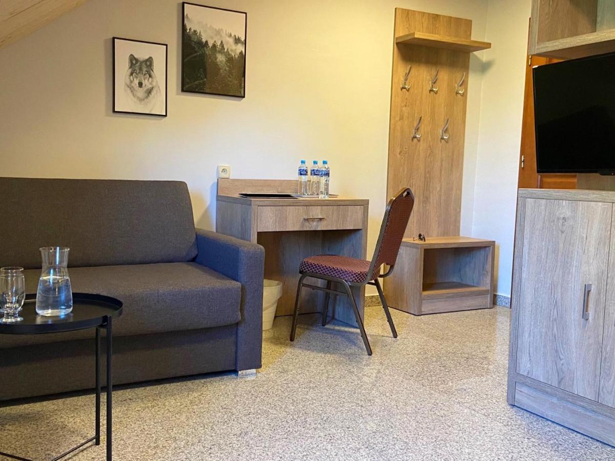 Villa Osrodek Agroturystyczny Zacisze Giewartów Esterno foto